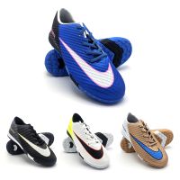 Ֆուտբոլային խաղակոշիկ — Nike Mercurial — Կարճ շիպերով